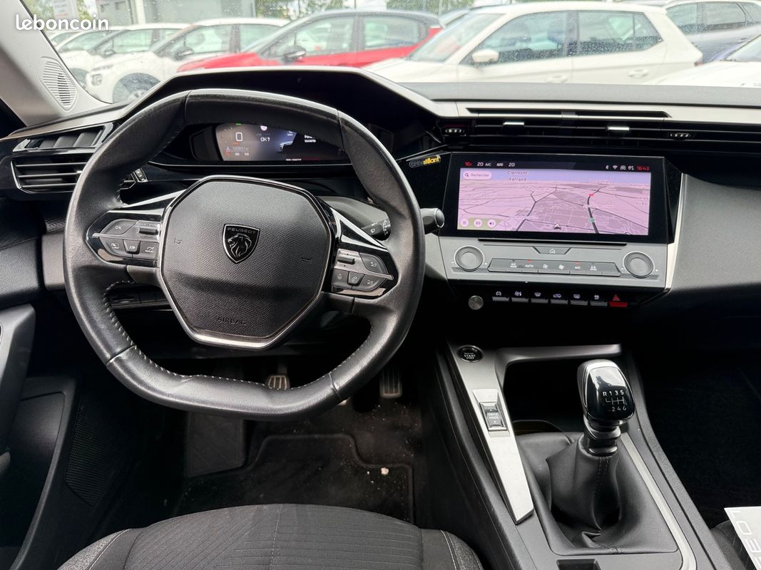 Peugeot 308 Active Pack 1.5 BLUEHDI 130ch 2022 (image 9)