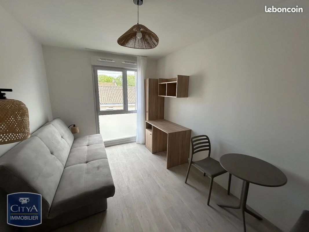 Appartement 1 pièce 18 m² · à La Rochelle · 18 m² · 600 €/mois