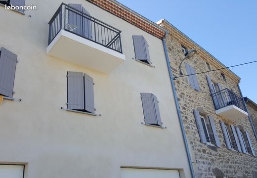 Appartement 4 pièces 92 m² · à Eclassan · 92 m² · 710 €
