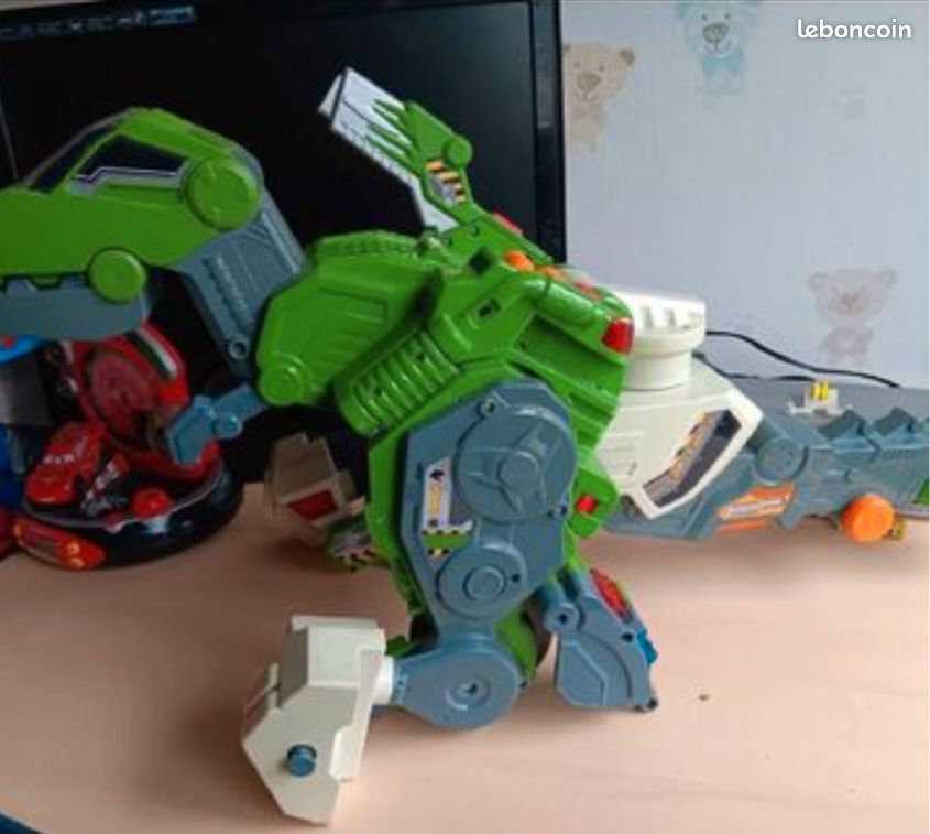 Robot xxl transformers vert (image 2)