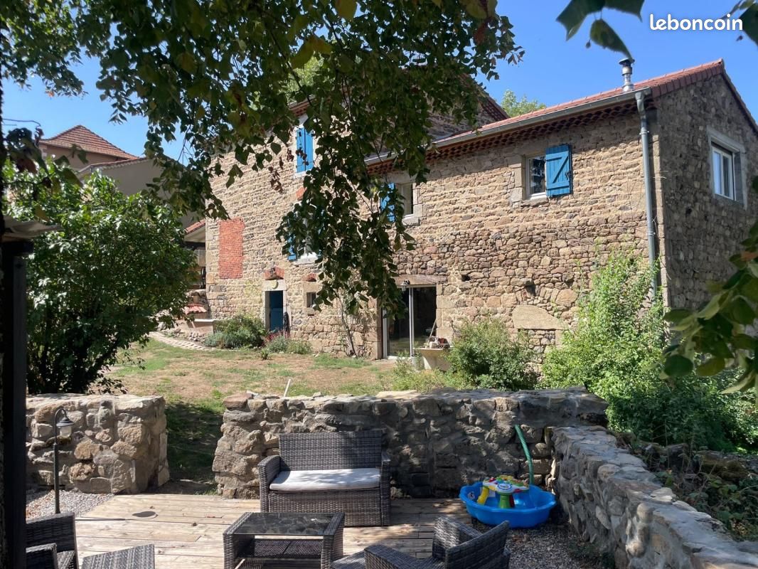 Maison 5 pièces 146 m² · à Saint-Jean-des-Ollières · 146 m² · 295 000 €