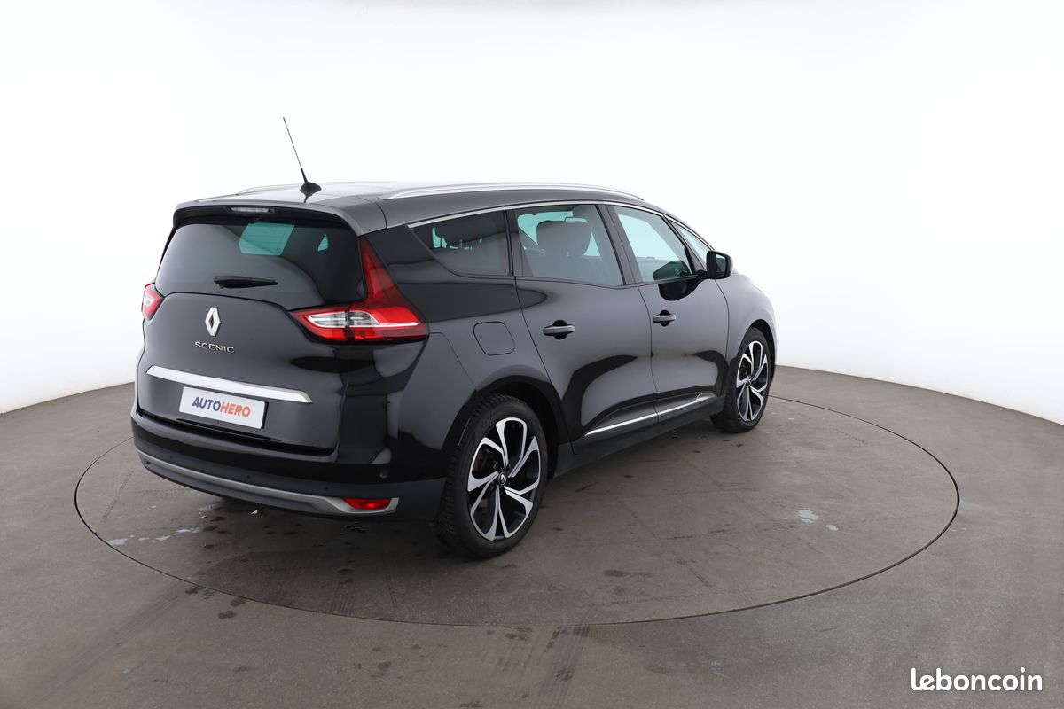 Renault Grand Scénic 1.6 dCi Energy Bose Edition EDC 7PL 160 ch (image 3)
