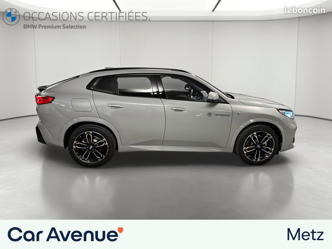 BMW iX2 eDrive20 204ch BVA M Sport (image 6)