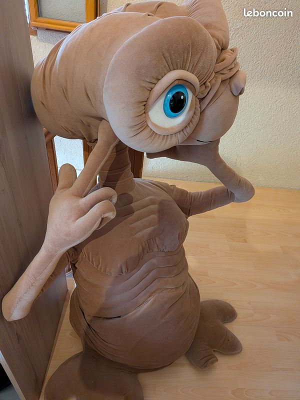 Peluche géante ET l'extra-terrestre (image 3)