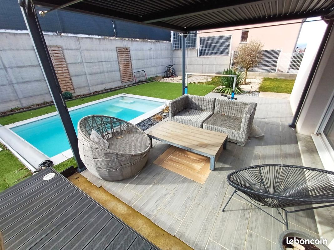 Maison 4 pièces 90 m² · à Saint-Georges-sur-Allier · 90 m² · 287 000 €