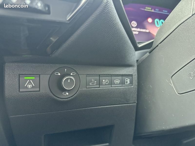 Ds DS 7 1.6 Plug-in Hybrid 225ch Edition France (image 19)