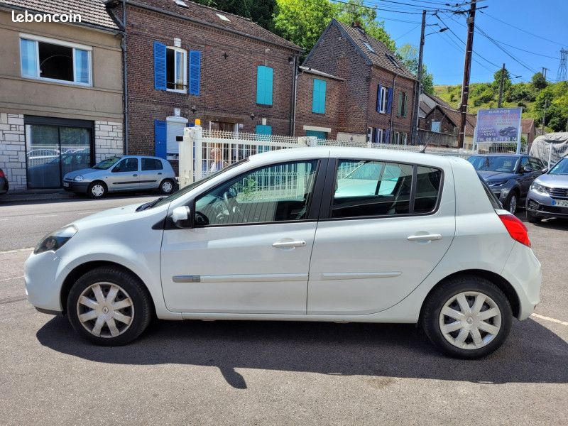 Renault CLIO III 1.5 DCI 75CH ALIZE ECO² 5P (image 4)