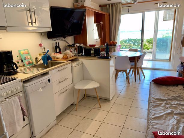 T2 classé superbe vue Etang Résidence RIV AZUR tes/vacanciers -Climatisation- WIFI (image 1)