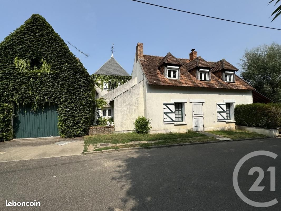 Maison 5 pièces 98 m² · à Bannay · 98 m² · 72 000 €