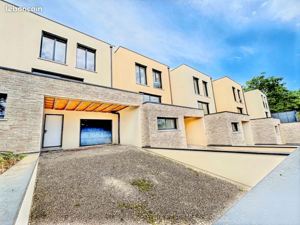 Maison 5 pièces 154 m²