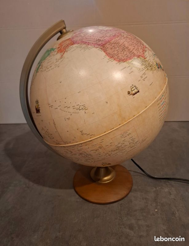 Globe terrestre éclairé Tecnodidattica (image 1)