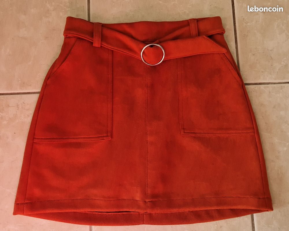 Jupe courte évasée terracotta taille XS Vêtements