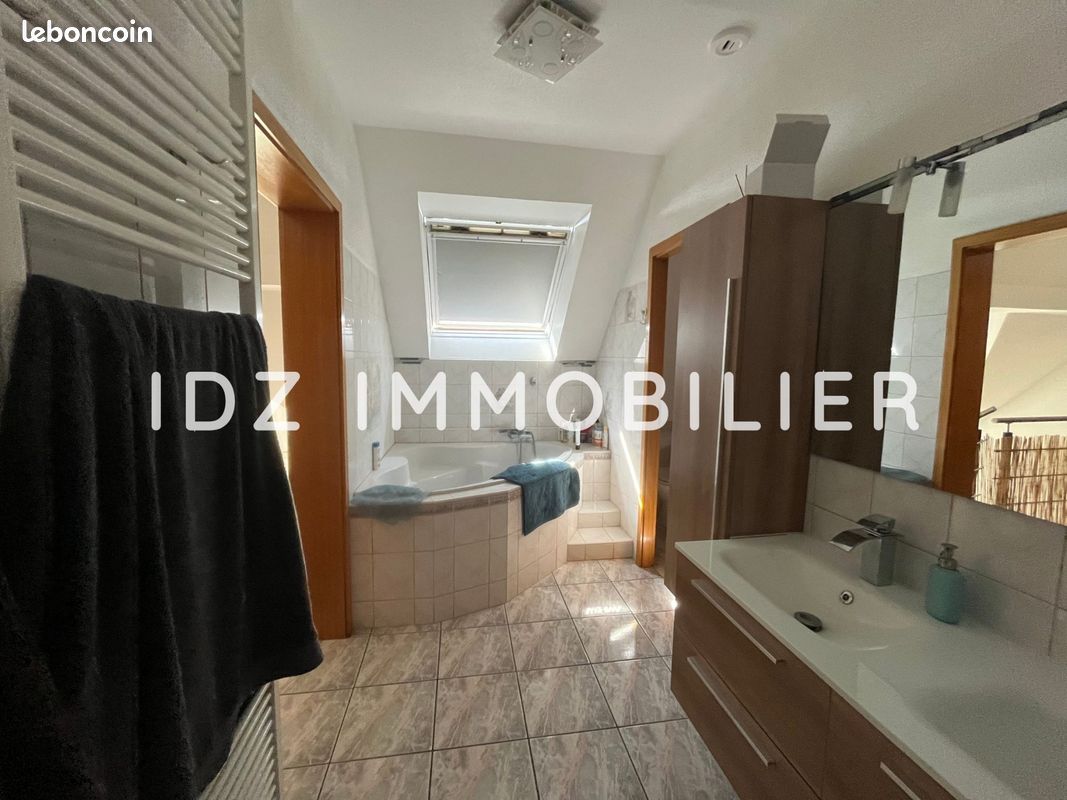 Appartement a louer saint-louis - 3 pièce(s) - 81 m2 - Surfyn