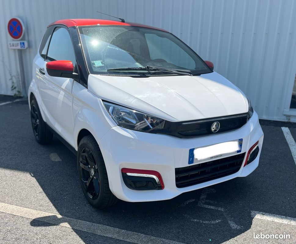 Voiture sans permis - aixam city sport moteur kubota (image 2)