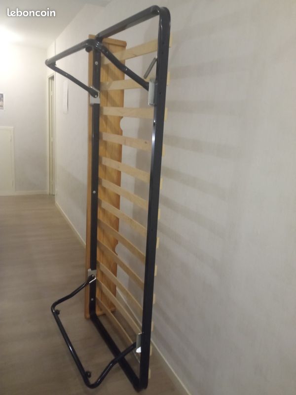 Sommier à lattes et matelas une personne (image 1)