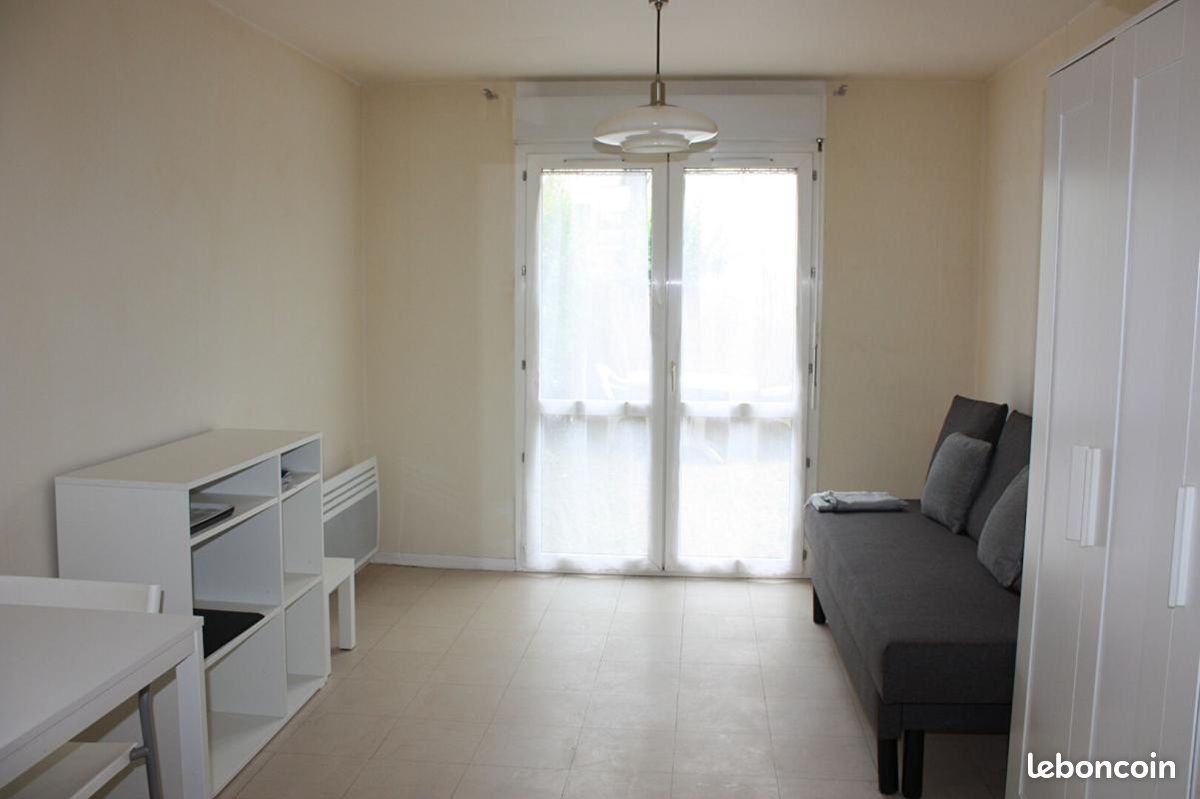 Appartement 1 pièce 24 m² · à Lardy · 24 m² · 580 €/mois