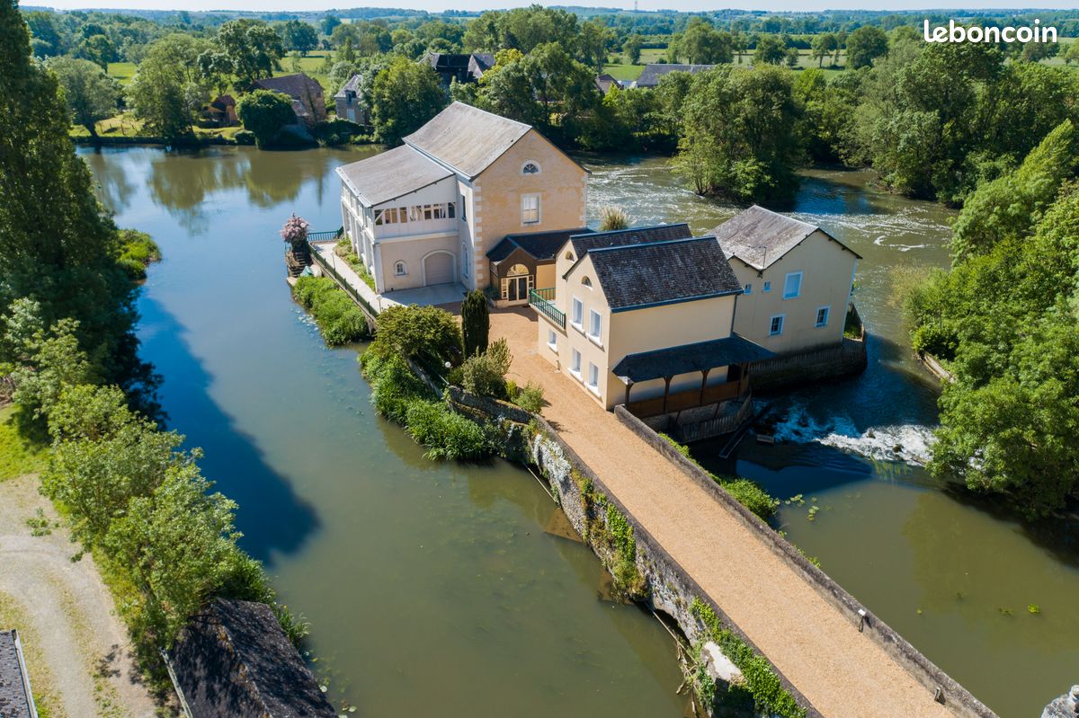 Maison 5 pièces 350 m² · à Montval-sur-Loir · 350 m² · 795 000 €