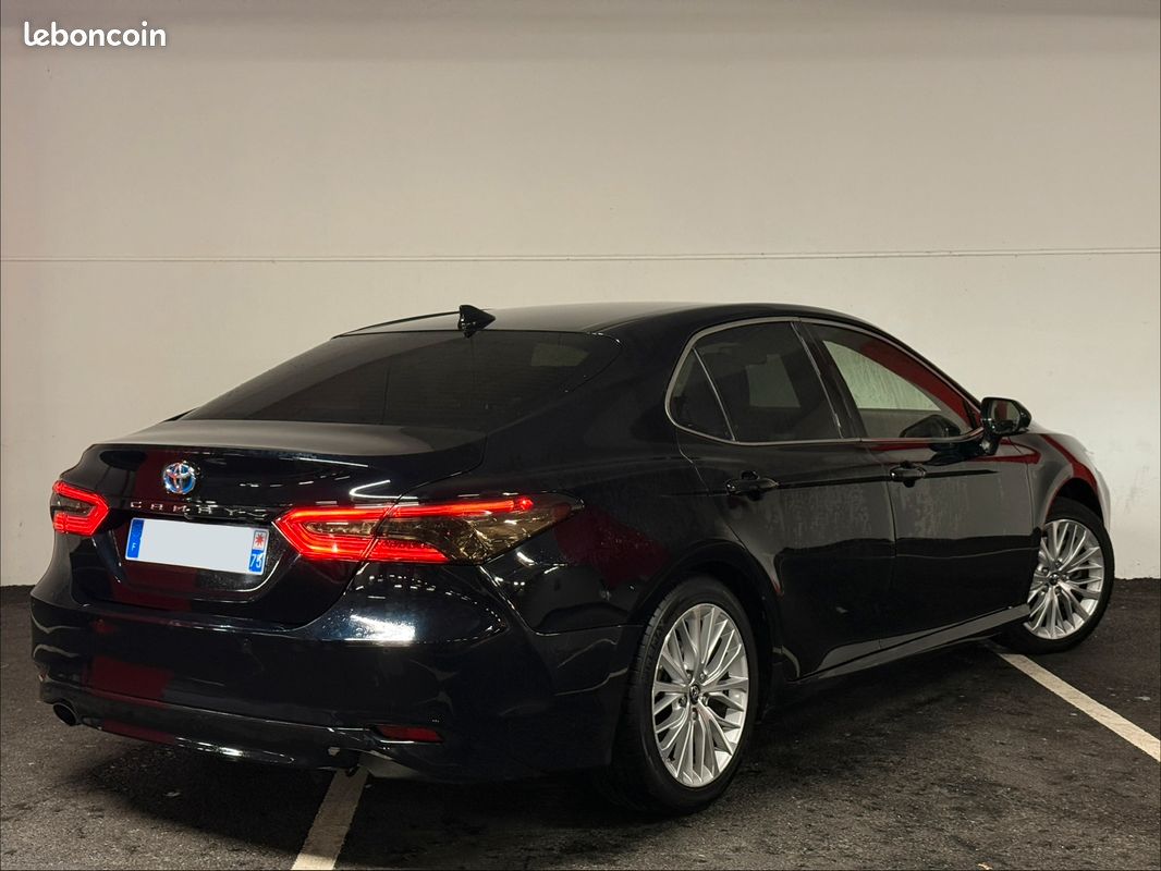 🚘 TOYOTA CAMRY LOUNGE 2.5 HYBRID 218ch BVA e-CVT - JBL - HUD - CUIR - SIÈGES ÉLECTRIQUES - CRIT’AIR 1🟣 (image 4)