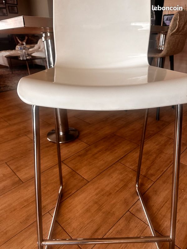 Chaise bar (image 1)