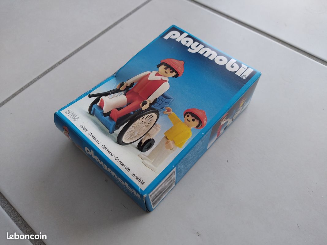 PLAYMOBIL VINTAGE DE COLLECTION : L'INFIRMIÈRE