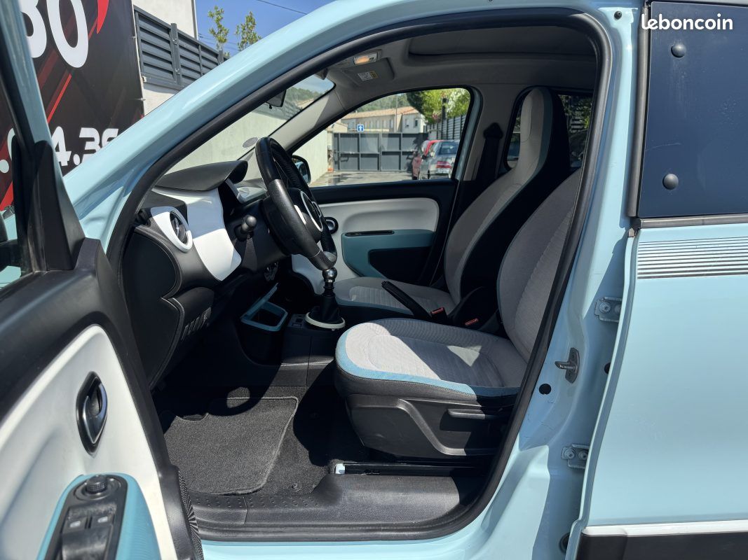 Renault twingoiii 0.9 tce 90 energy zen 2015 (image 17)