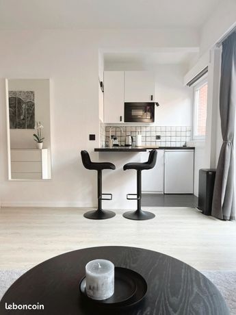 Locatuion studio meublé 25m² plein paris 12e — 3