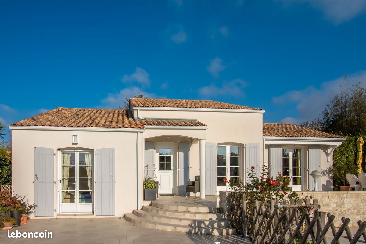 Maison 5 pièces 118 m² · à Breuillet · 118 m² · 499 000 €