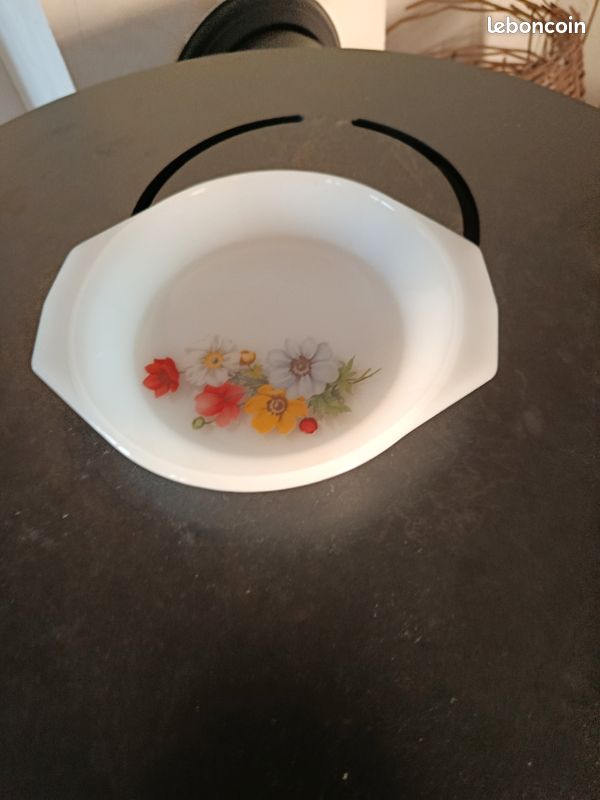 Petit plat Arcopal (image 1)
