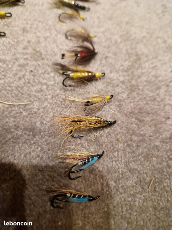 Lot De Leurres De Pêche à La Mouche - Occasion, Bon état