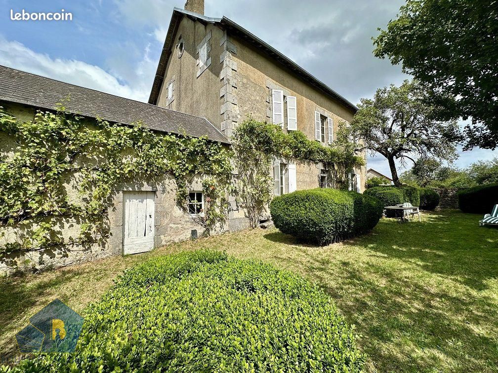 Maison 10 pièces 214 m² · à Bussière-Nouvelle · 214 m² · 173 000 €