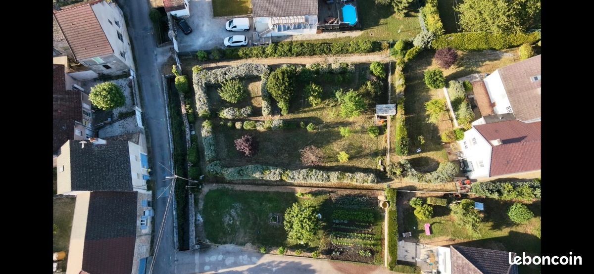Terrain a bâtir · à Nolay · 70 000 €