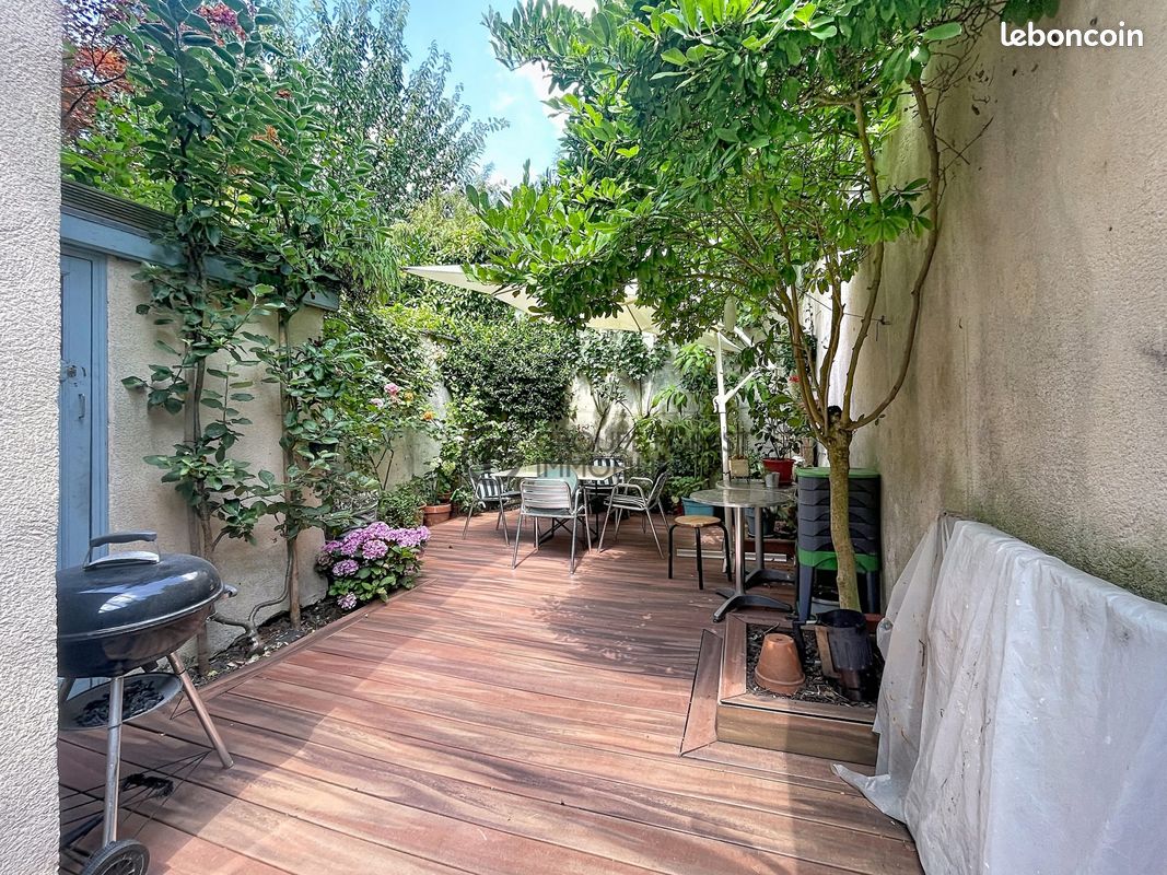 Maison 8 pièces 158 m² · à La Madeleine · 158 m² · 700 000 €