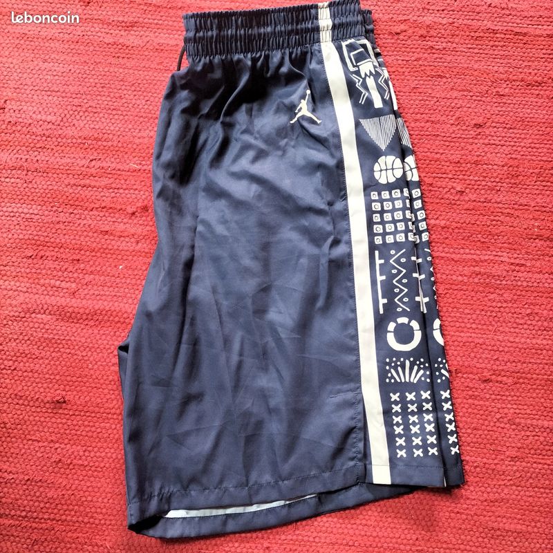 Ensemble haut et short basket 46 (image 4)