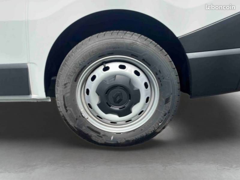 Renault Trafic FGN L1H1 3000 KG BLUE DCI 130 CONFORT (image 11)