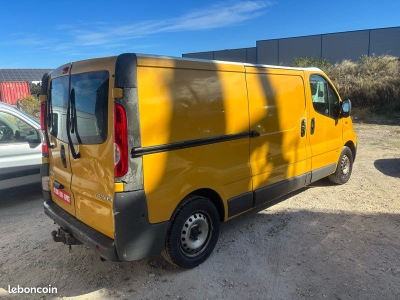 OPEL VIVARO 2l CDTI 115 CV L2 H1 CLIM RÉGULATEUR (image 3)