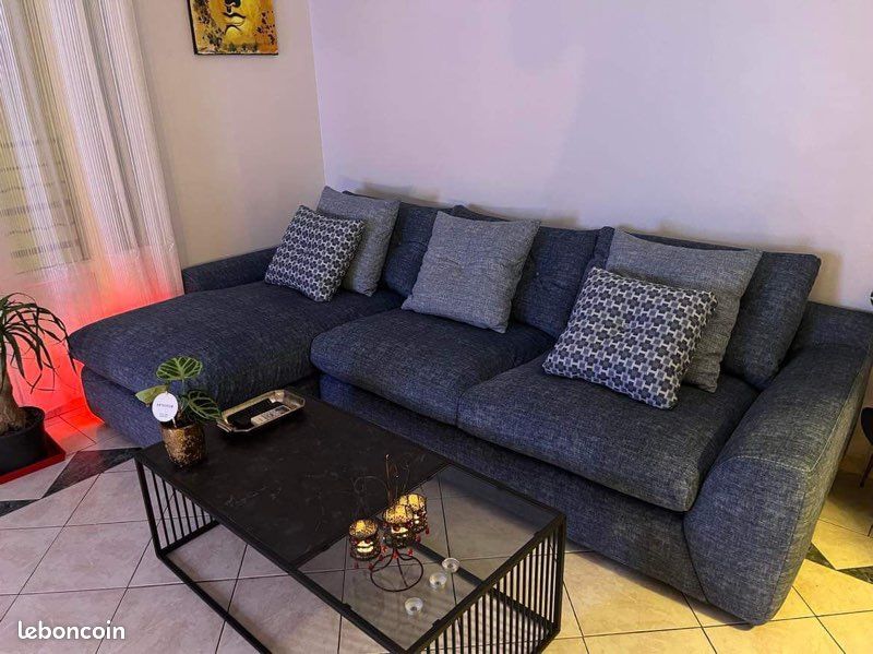Appartement 4 pièces 100 m² · à Marseille · 100 m² · 2 050 €/mois