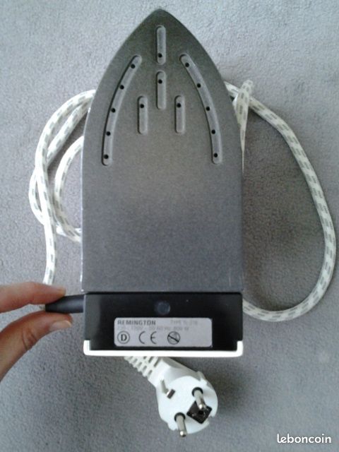 Fer à repasser de voyage, pliable, Remington (image 3)