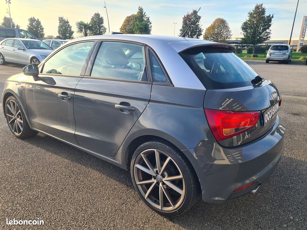 Audi A1 SPORTBACK 1.0 TFSI 95CH ULTRA (image 11)