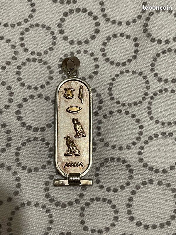 Pendentif Cartouche Hiéroglyphes Égypte En Argent 800/1000 - Hauteur 5 Cm - Occasion - Bijou Ancien