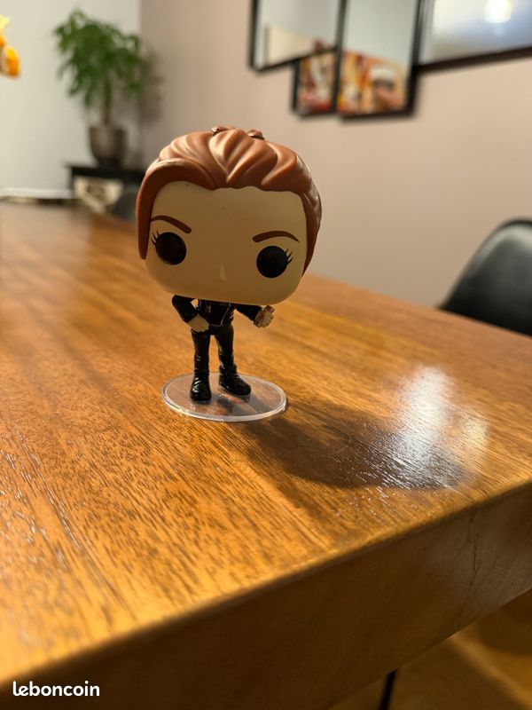 Funko Pop Marvel Black Widow (image 1)