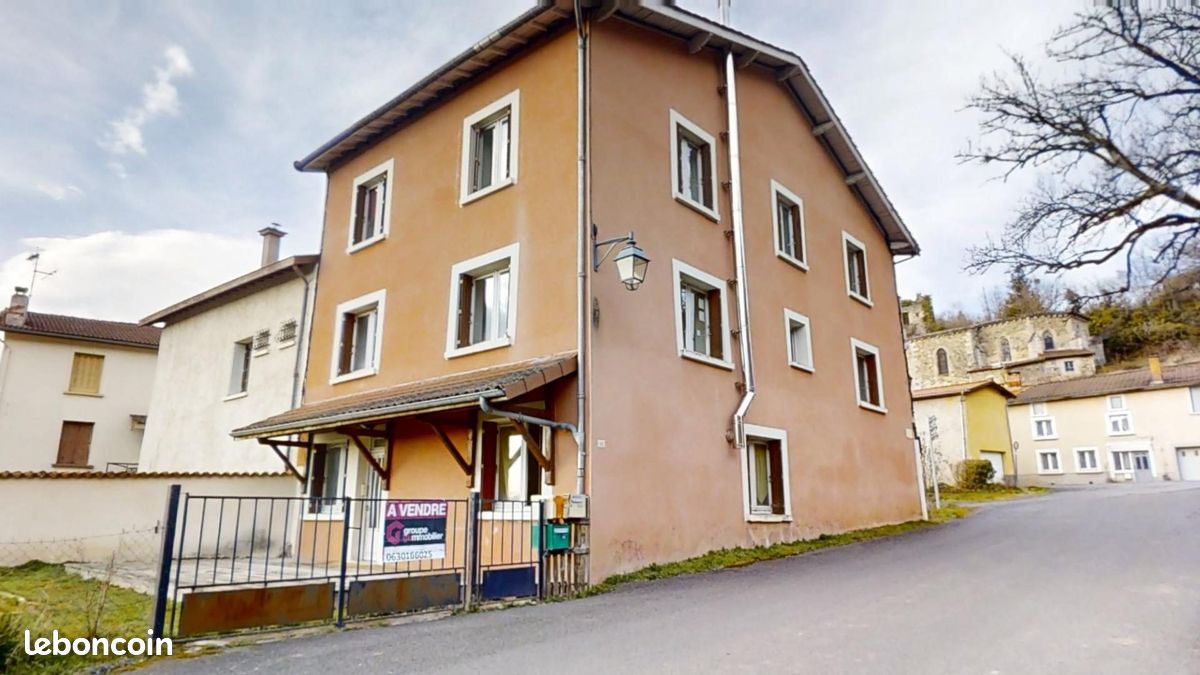 Immeuble 522 m² Aubusson-d'Auvergne · 145 000 €
