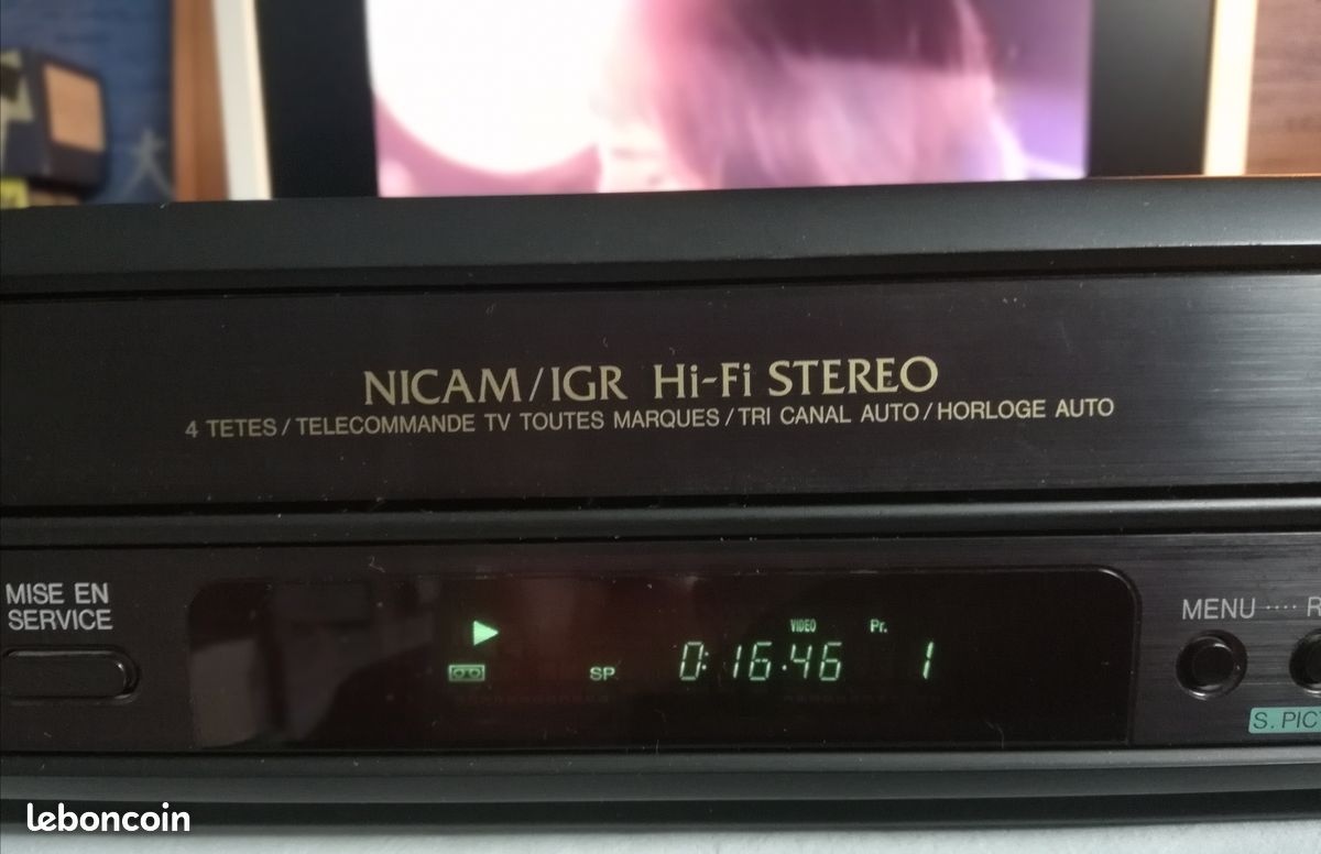 Vídeo Sharp MH-78FPM VHS Pal Secam 6 Caps Nicam Hifi Estéreo