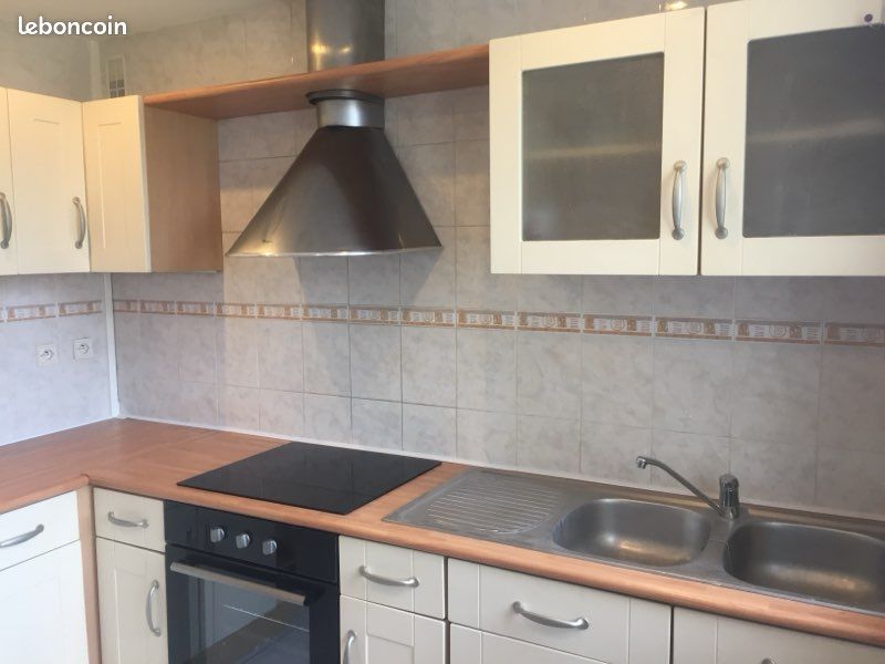Appartement 4 pièces 66 m² · à Grenoble · 66 m² · 930 €