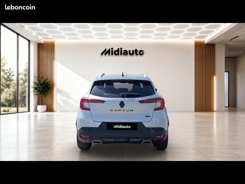 Renault Captur 1.6 E-Tech hybride 145ch Rive Gauche (image 4)