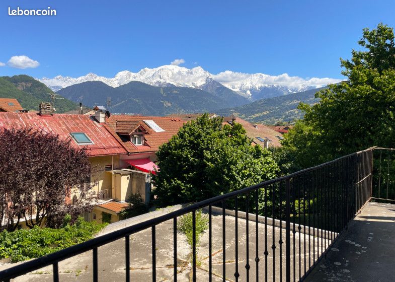 Appartement 5 pièces 84 m² · à Sallanches · 84 m² · 1 050 €/mois