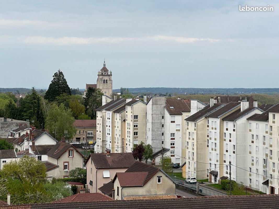 Appartement 4 pièces 68 m² · à Dole · 68 m² · 110 000 €