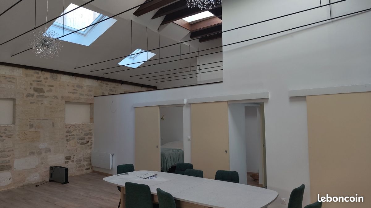 Appartement 3 pièces 100 m² · à Blaye · 100 m² · 800 €