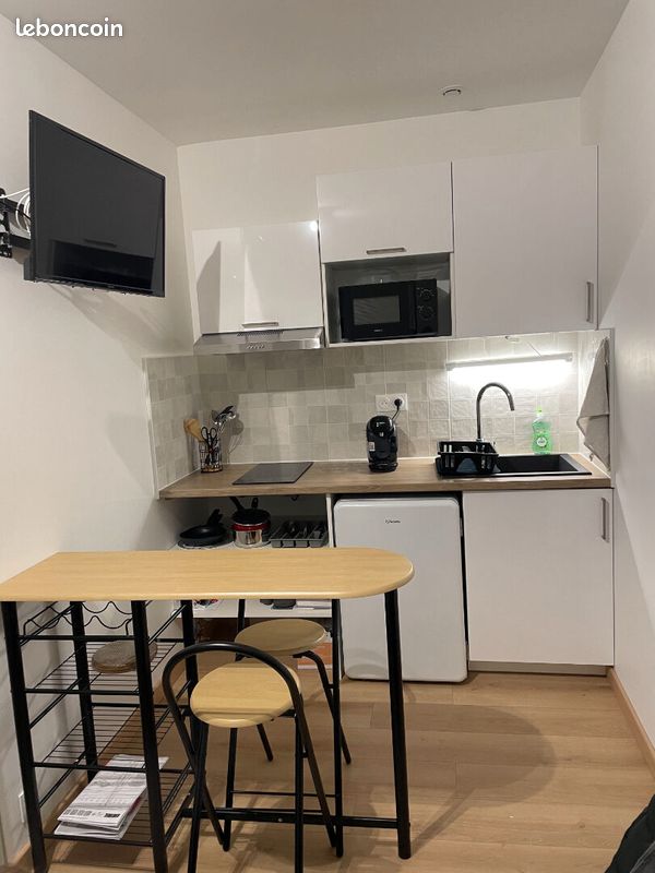 Appartement 1 pièce 13 m² · à Bourges · 13 m² · 400 €/mois