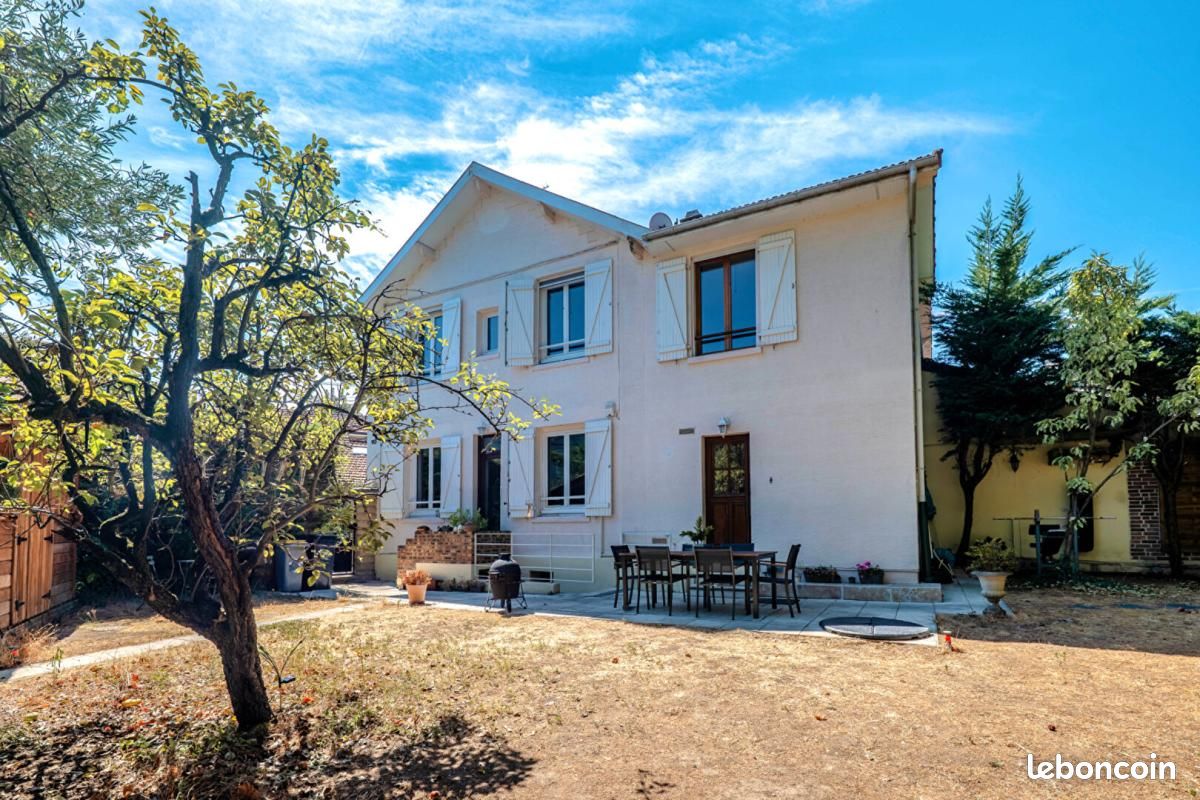 Maison 5 pièces 117 m² · à Maisons-Alfort · 117 m² · 620 000 €