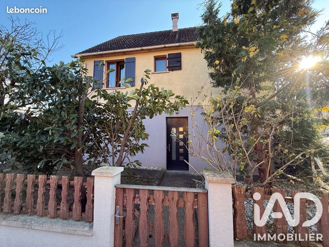 Maison 6 pièces 94 m² · à Wickerschwihr · 94 m² · 259 000 €